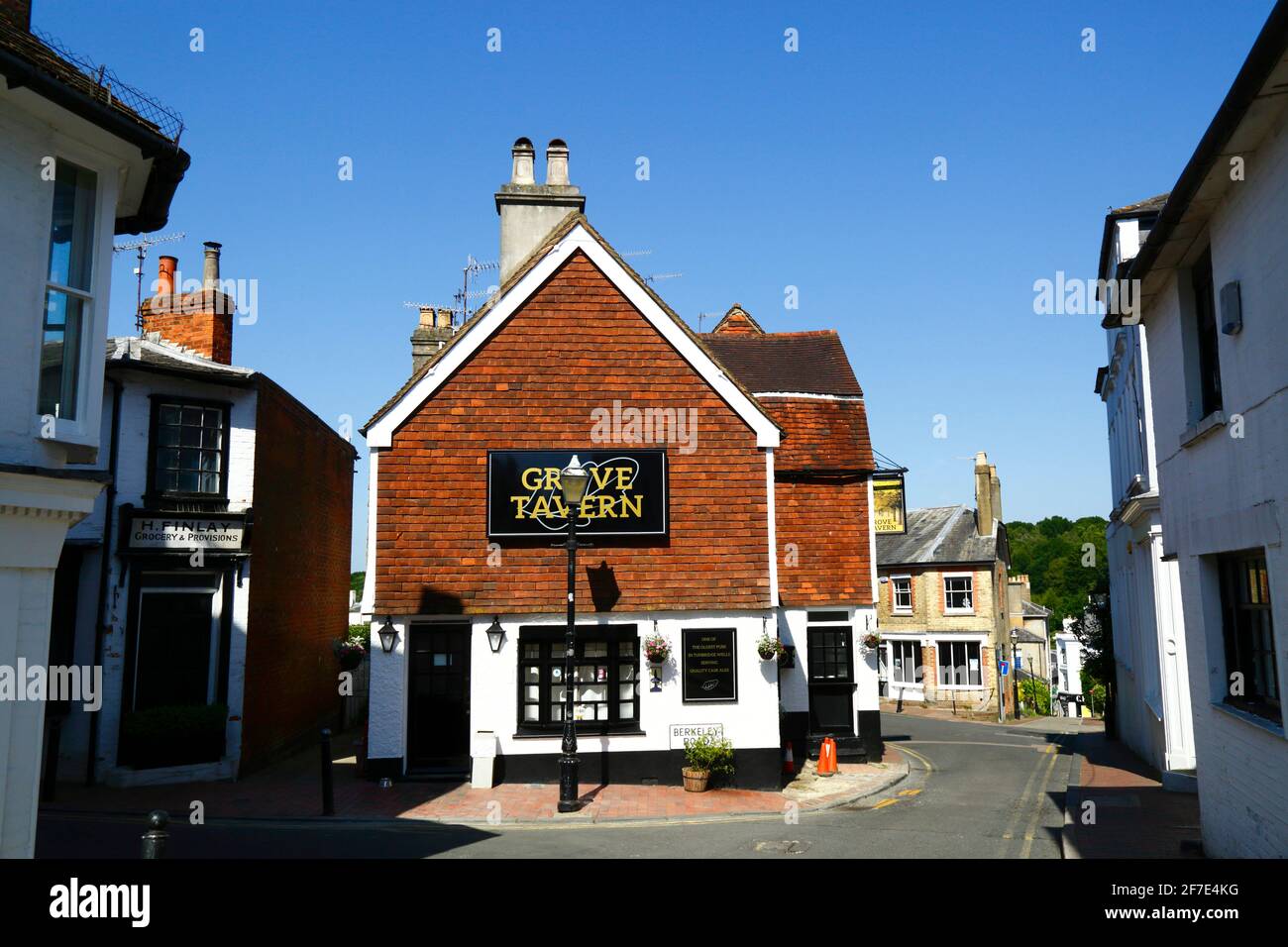 The Grove Tavern sur Little Mount Sion Road, Royal Tunbridge Wells, Kent, Angleterre Banque D'Images