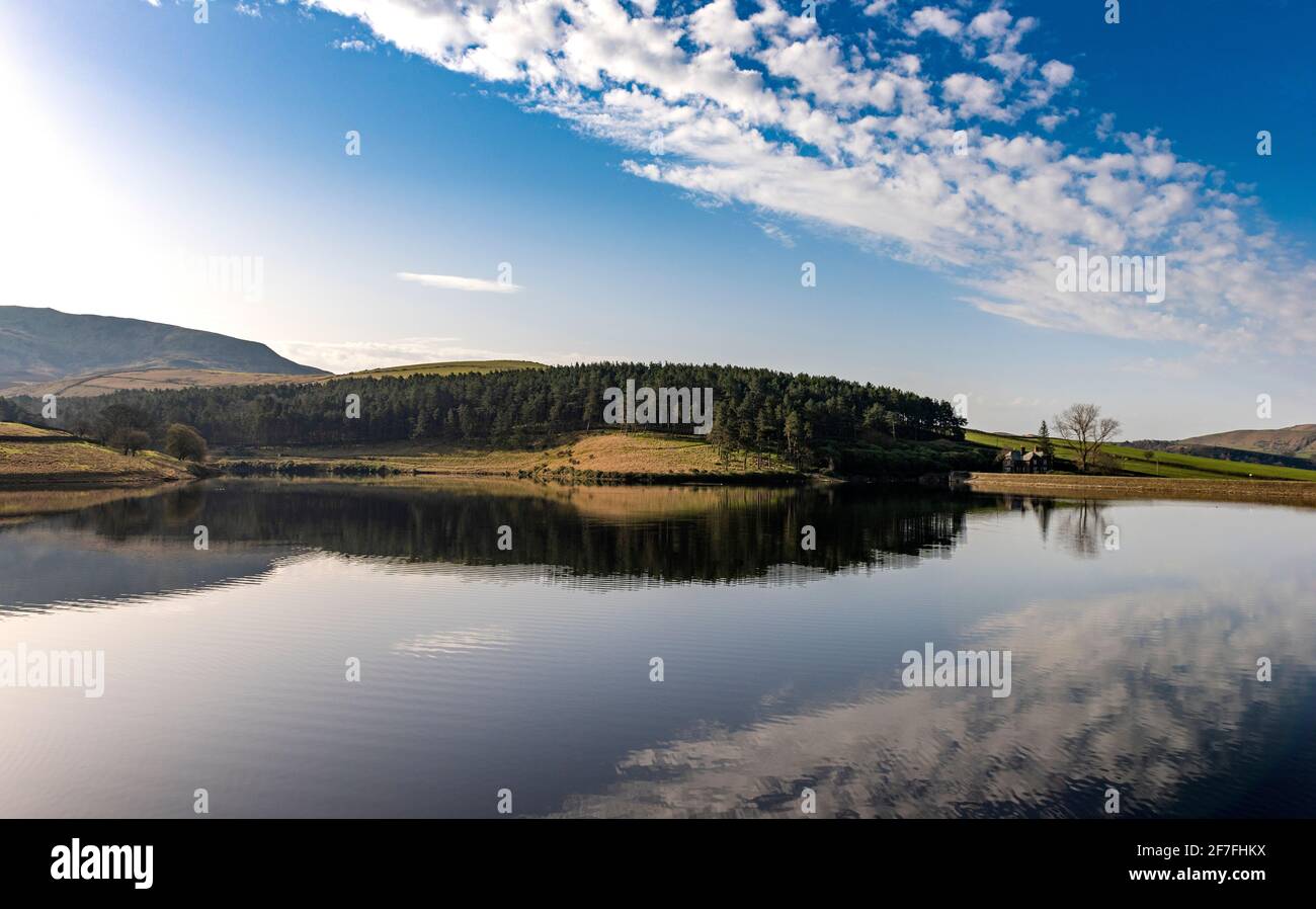 Kinder Reservoir, Hayfield, Peak District National Park, Derbyshire, Royaume-Uni Banque D'Images