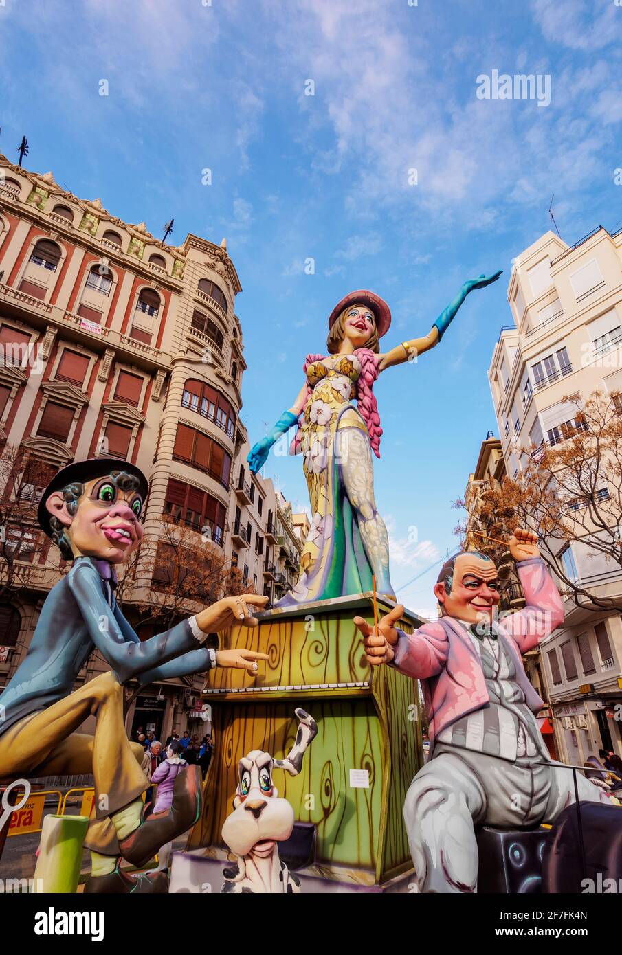Les Fallas (Falles), une célébration traditionnelle organisée chaque année en commémoration de Saint Joseph, Valence, Espagne, Europe Banque D'Images Les Fallas (Falles), une célébration traditionnelle organisée chaque année en commémoration de Saint Joseph, Valence, Espagne, Europe Banque D'Images