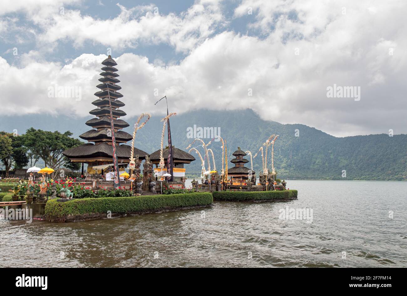 Pura Ulun Danu Bratan temple sur le lac Bratan, Bali, Indonésie, Asie du Sud-est, Asie Banque D'Images