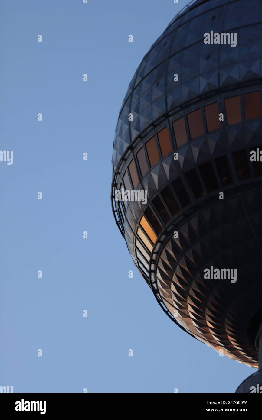 Coucher de soleil dans la tour de télévision de Berlin Banque D'Images