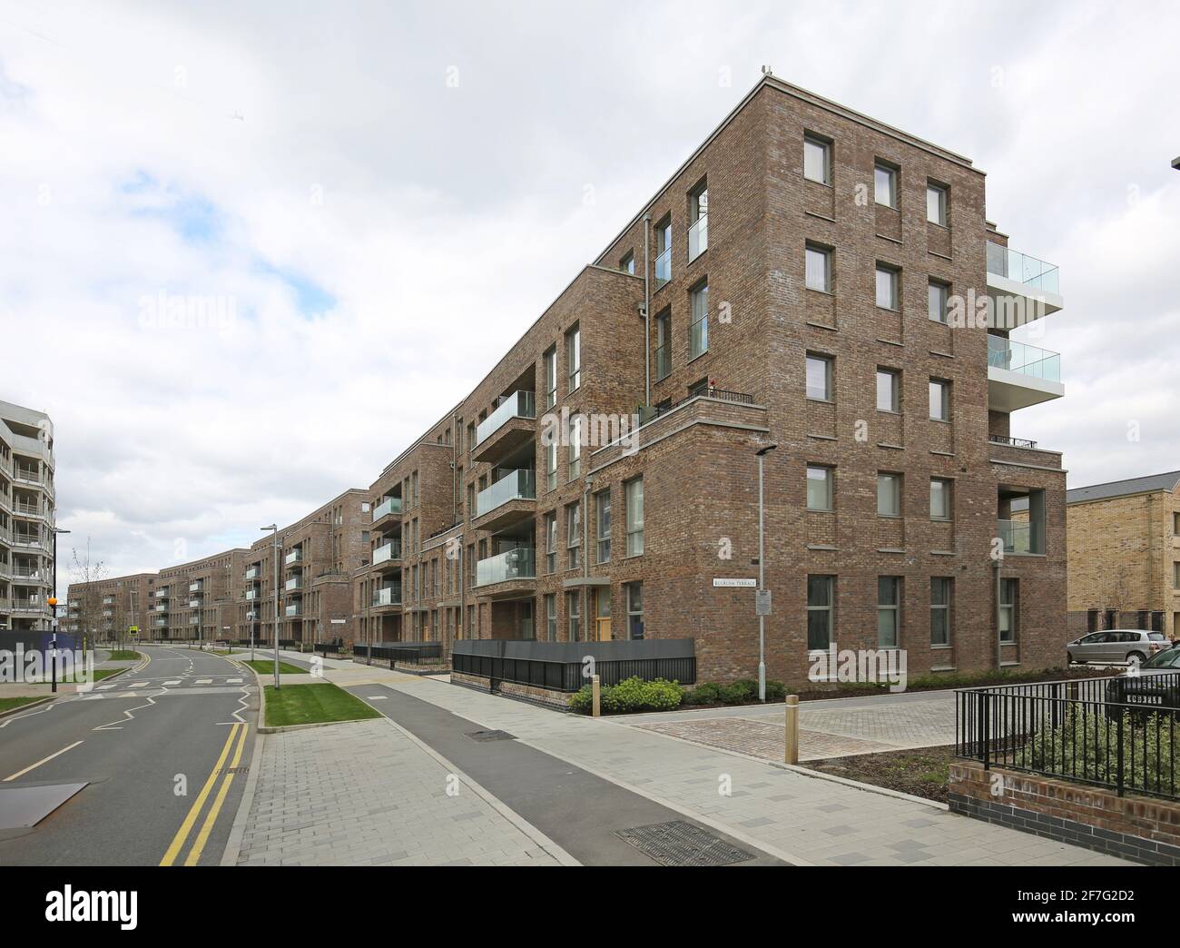 Nouveaux immeubles d'appartements dans le quartier Fielders, partie de l'immense nouveau Barking Riverside Development dans la banlieue est de Londres, Royaume-Uni Banque D'Images