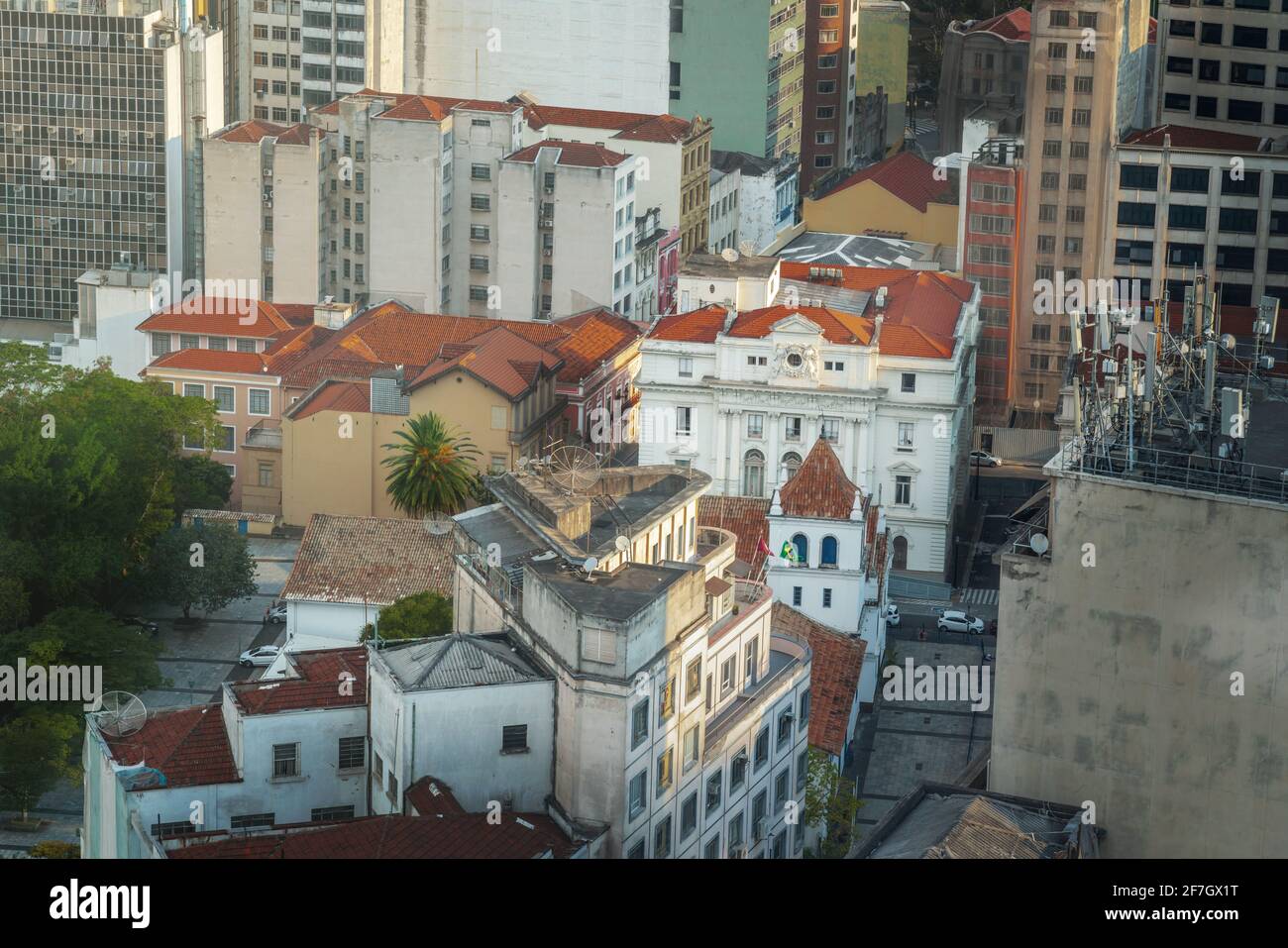 Vue aérienne du centre-ville de Sao Paulo et du patio do Colegio - Sao Paulo, Brésil Banque D'Images