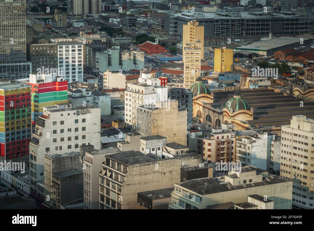 Vue aérienne du centre-ville de Sao Paulo et du marché municipal - Sao Paulo, Brésil Banque D'Images