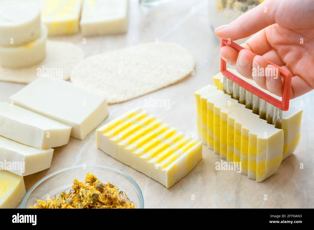 7 Bases De Savon Naturelles (shea) - Kit DIY Pour Savonnerie, Sans Parfum, 450g
