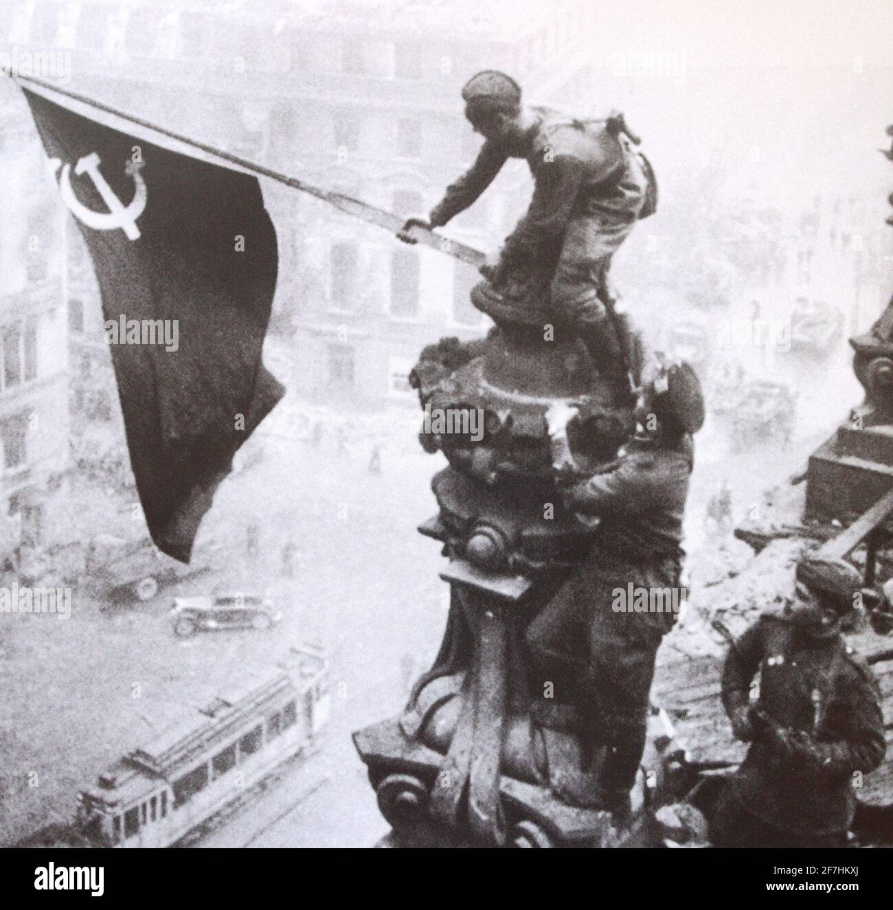 Berlinois en 1945 Banque de photographies et d’images à haute ...