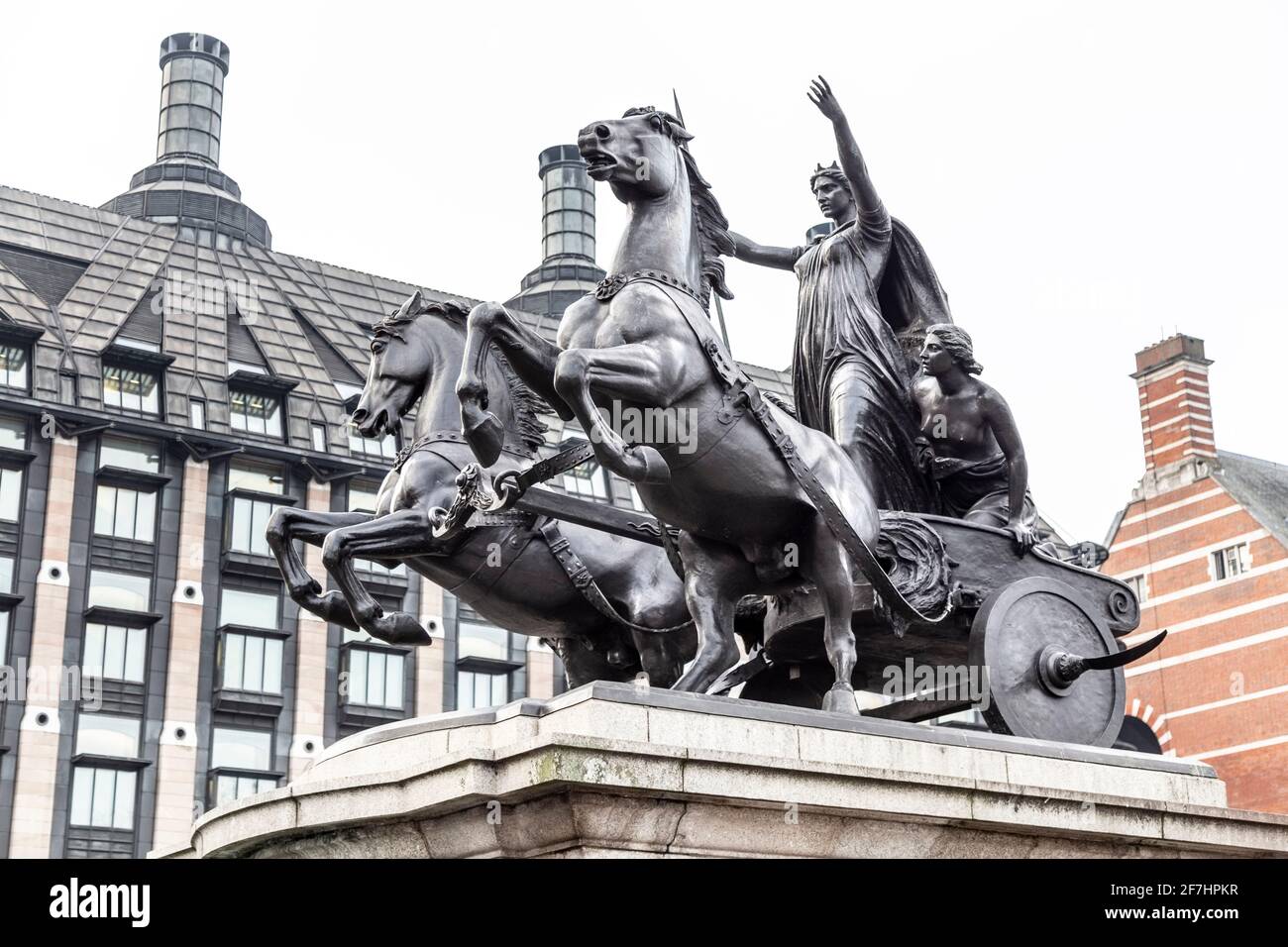 Rébellion Boudican (Boadicea et ses filles) sculpture avec char de Thomas Thornycroft près du Parlement, Victoria Embankment, Londres, Banque D'Images