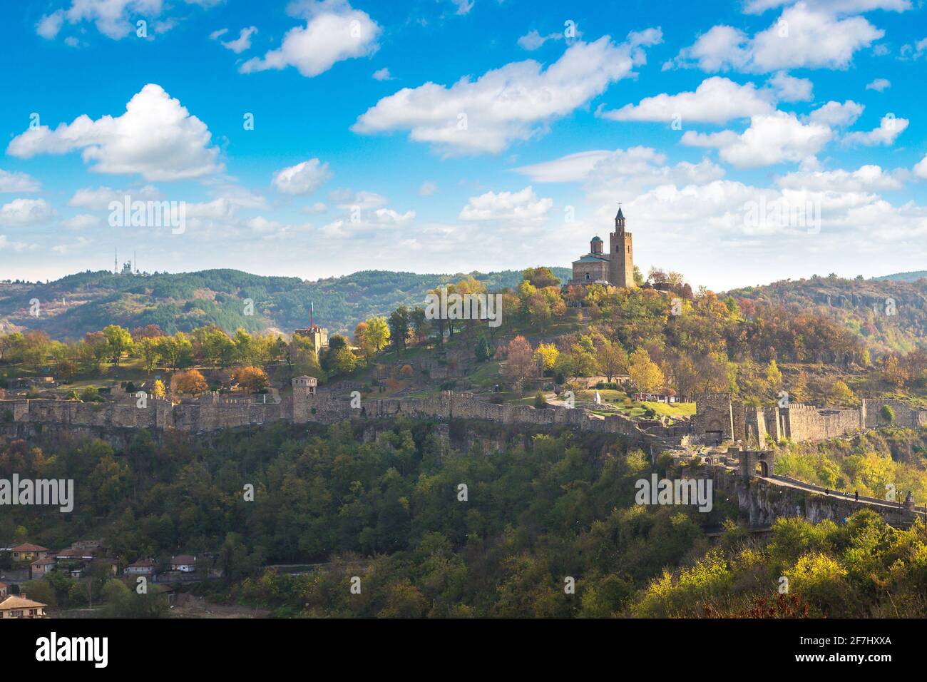 Forteresse de Tsarevets à Veliko Tarnovo dans une belle journée d'été, Bulgarie Banque D'Images