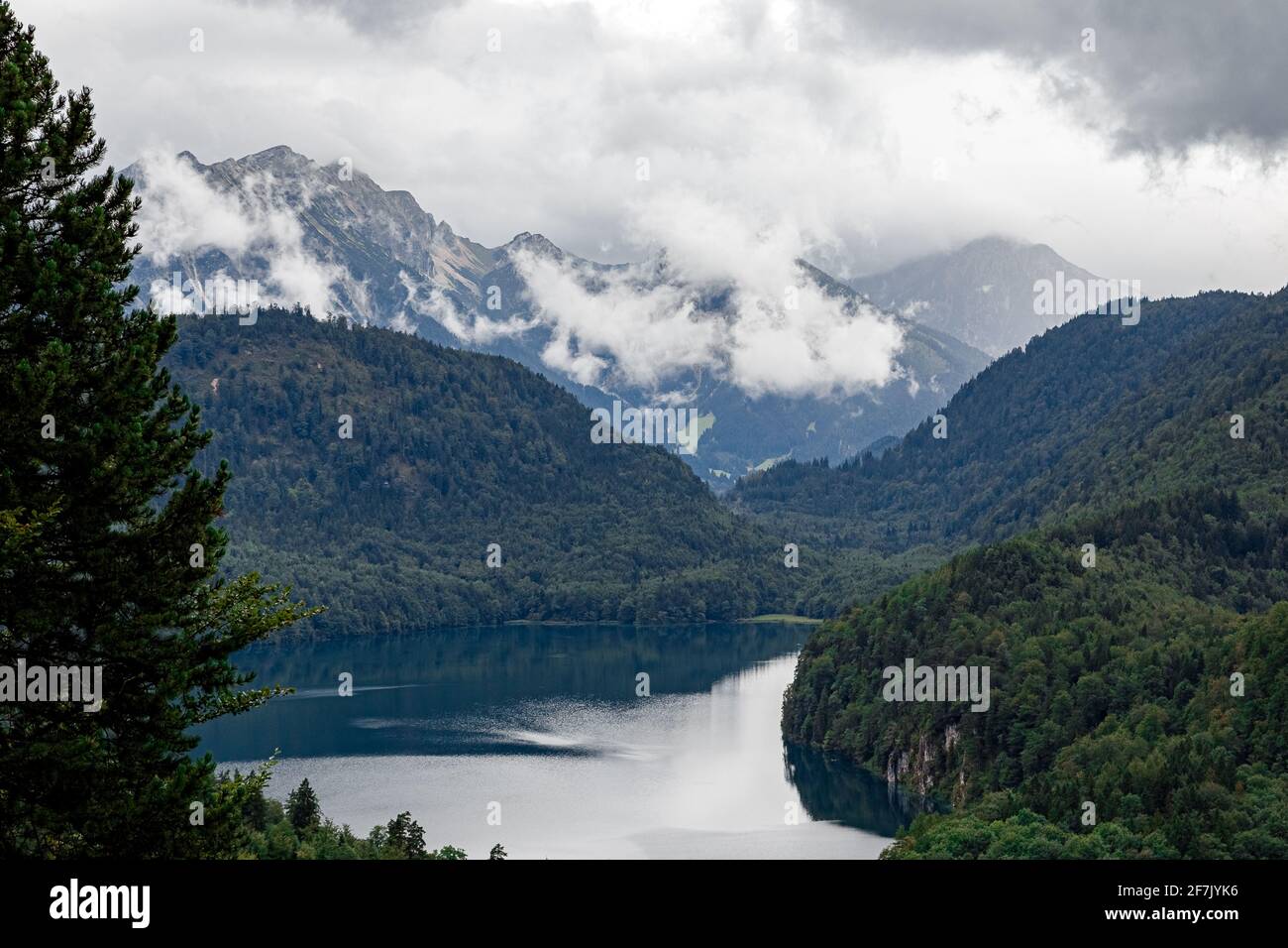 Vue panoramique sur les collines alpines du Lago di Como Banque D'Images