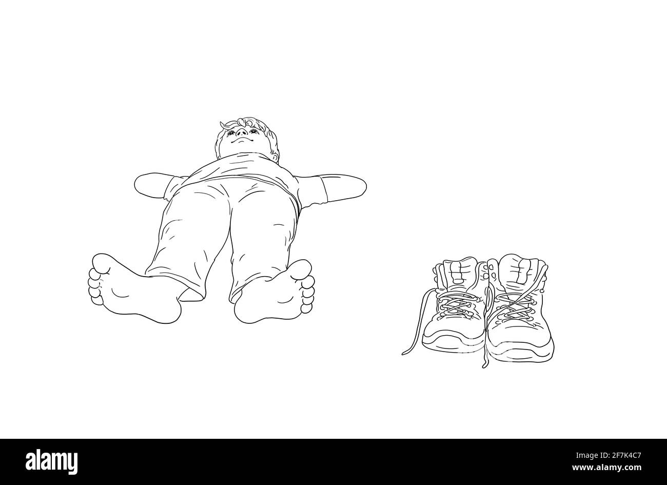 L'enfant de garçon repose confortablement pieds nus derrière les mains sur le Terrain prairie coloriage image randonneurs chaussures break Allgäu Bavière Autriche Suisse Tyro Banque D'Images