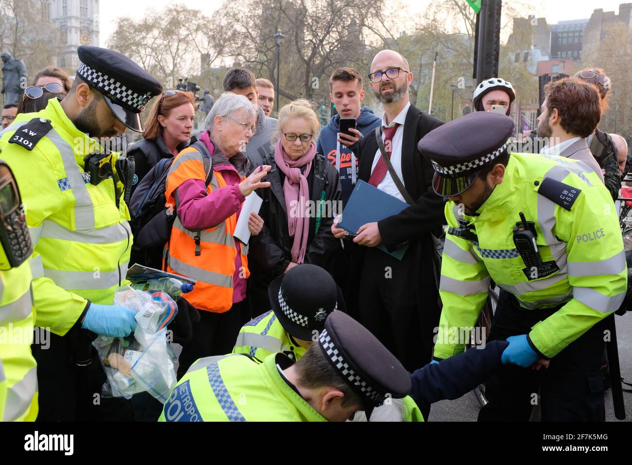 LONDRES - AVRIL 2019 : manifestation de la rébellion contre l'extinction sur le changement climatique à Londres. Banque D'Images