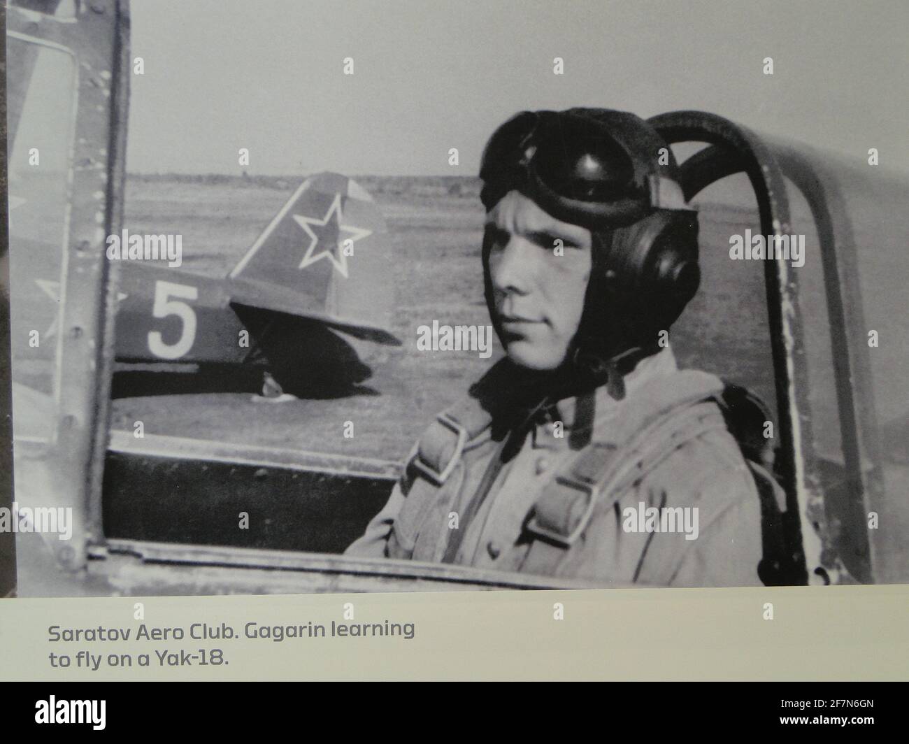 Dévoilement de la statue à Yuri Gagarin - le premier homme dans le cosmos au British Council Building à Londres, Royaume-Uni Banque D'Images