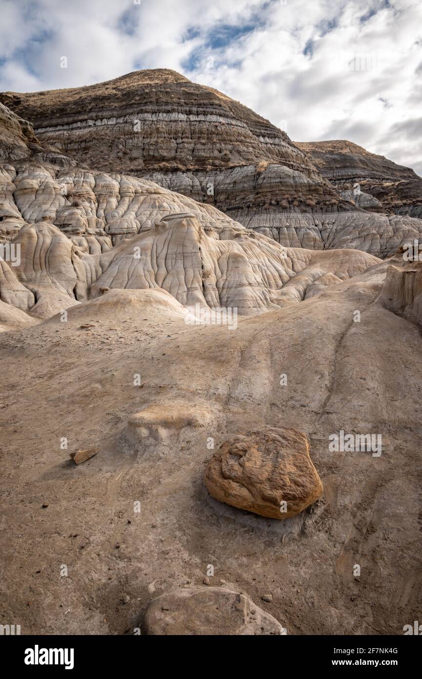 Des hoodoos dans les badlands de l'Alberta près de Drumheller. Banque D'Images