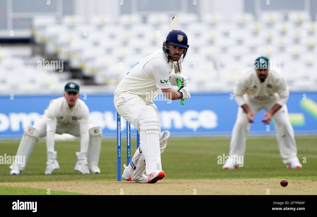 Ben Raine de Durham en action pendant le LV= Insurance County Championship Match à Trent Bridge, Nottingham. Date de la photo: Vendredi 9 avril 2021. Banque D'Images