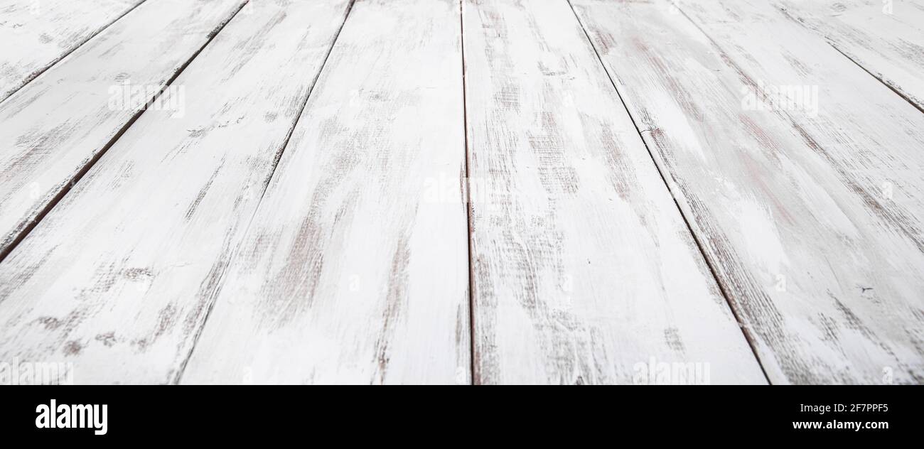 vue en angle d'une surface en bois peint en blanc Banque D'Images