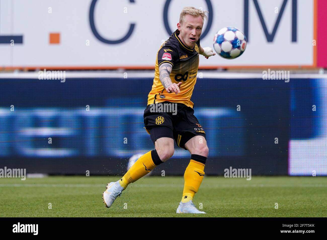 KERKRADE, PAYS-BAS - AVRIL 9 : Patrick Pflucke de Roda JC pendant le ...