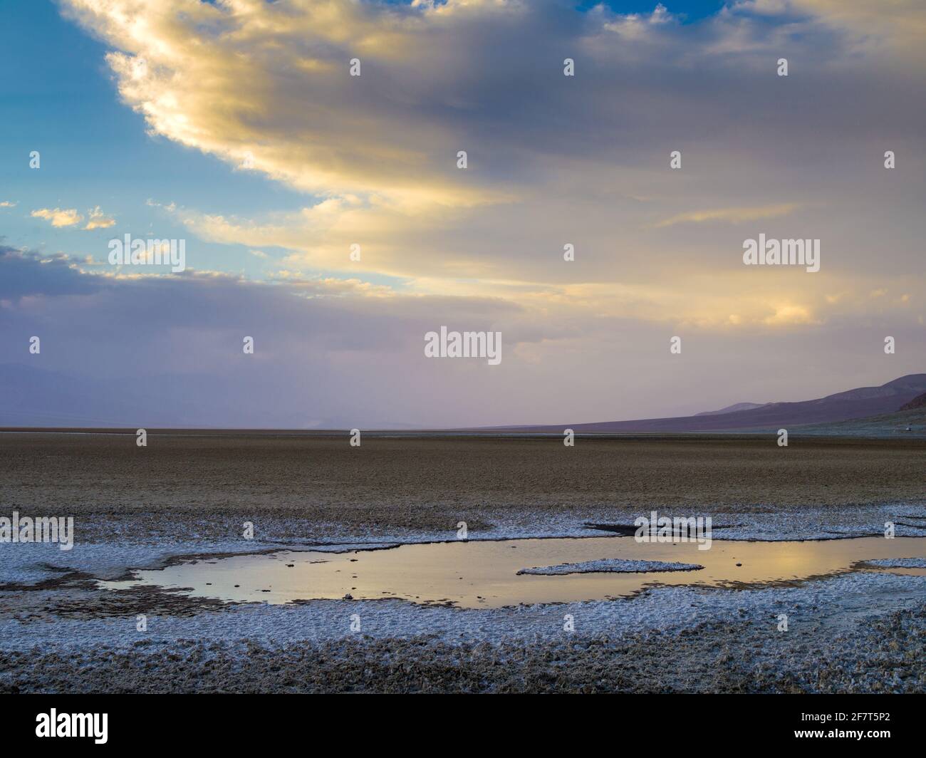 Death Valley - Badwater sel plat, point le plus bas aux Etats-Unis Banque D'Images