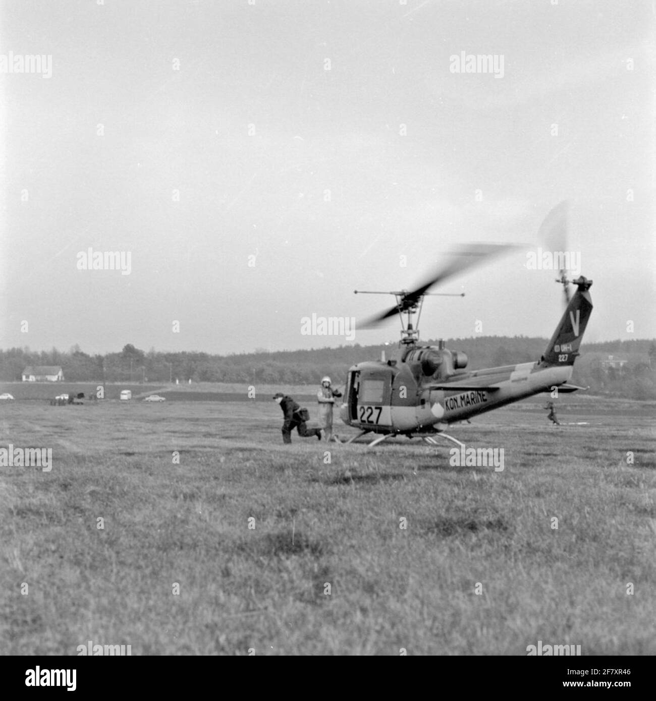 Fulled du 18 novembre 1965 un soldat l'Agusta-Bell 204B (numéro d'enregistrement 227) de la Marine royale néerlandaise. Banque D'Images