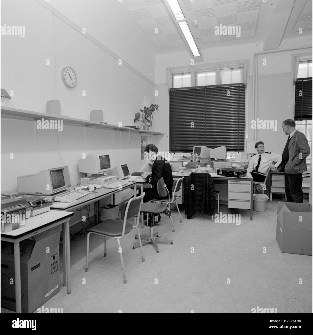 Intérieur du Centre de calcul du Kim (Institut royal de la Marine) en décembre 1989. Banque D'Images