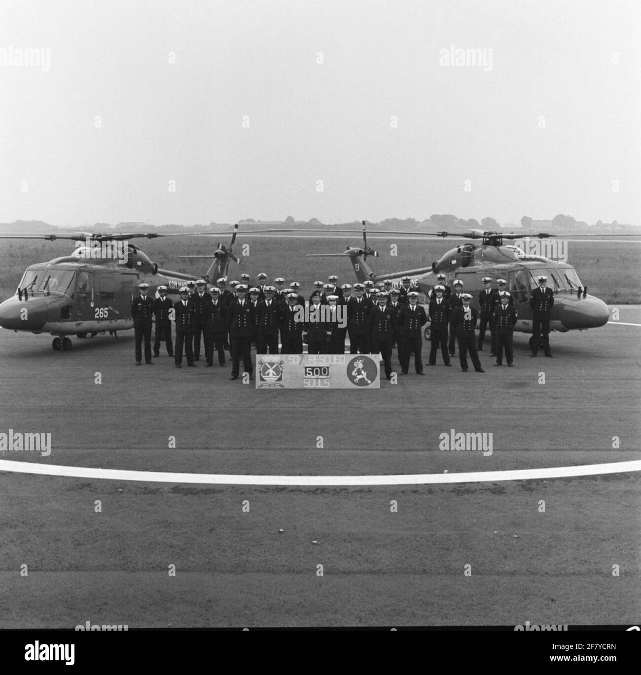 Westland Lynx MK 27 (SH-14) hélicoptères de VSQN 7 à l'occasion du 500e sauvetage. Banque D'Images