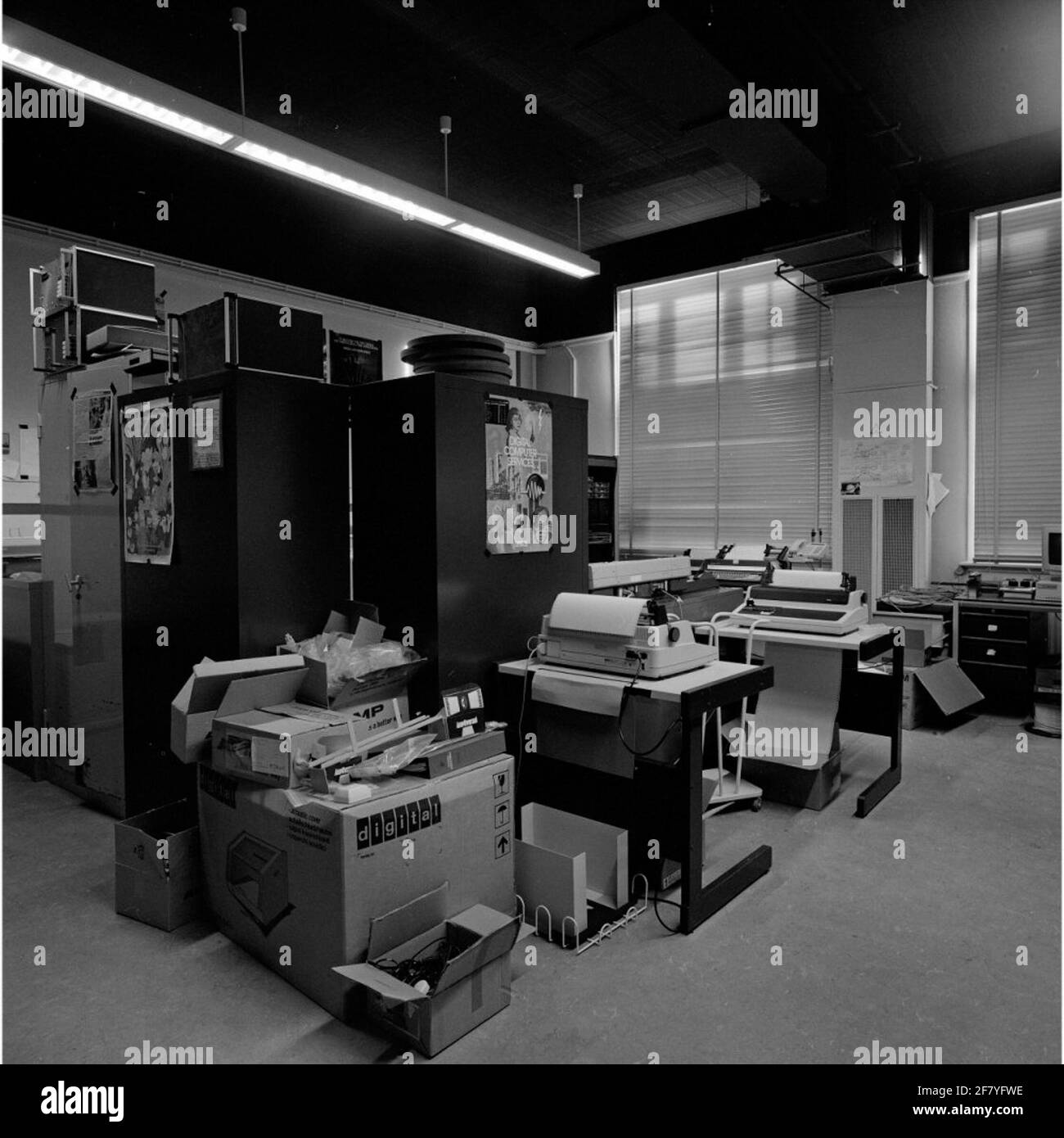 Intérieur du Centre de calcul du Kim (Institut royal de la Marine) en décembre 1989. Banque D'Images