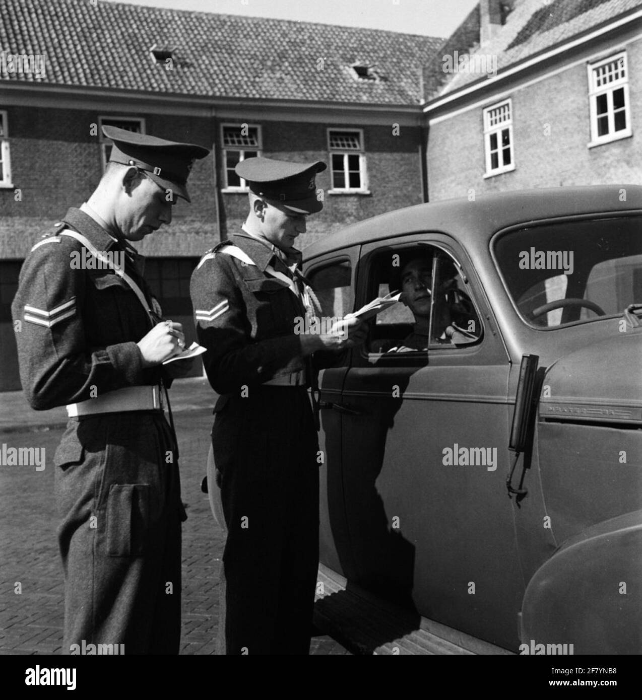 Royal Netherlands Marechaussee, ancien Alexanderkazerne la Haye. Banque D'Images