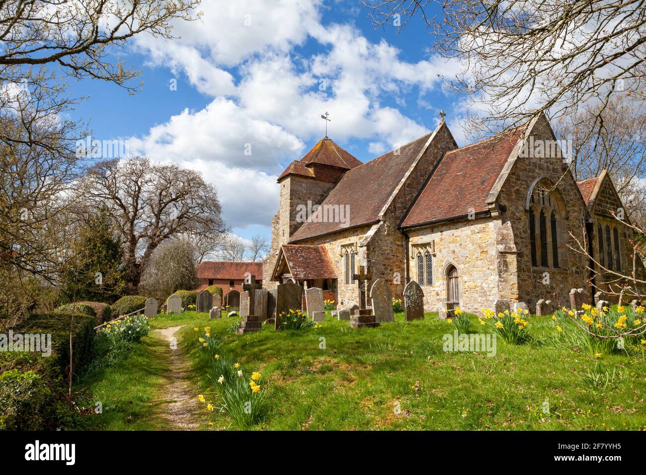 Eglise St Michael's, Penhurst, Spring, Royaume-Uni Banque D'Images
