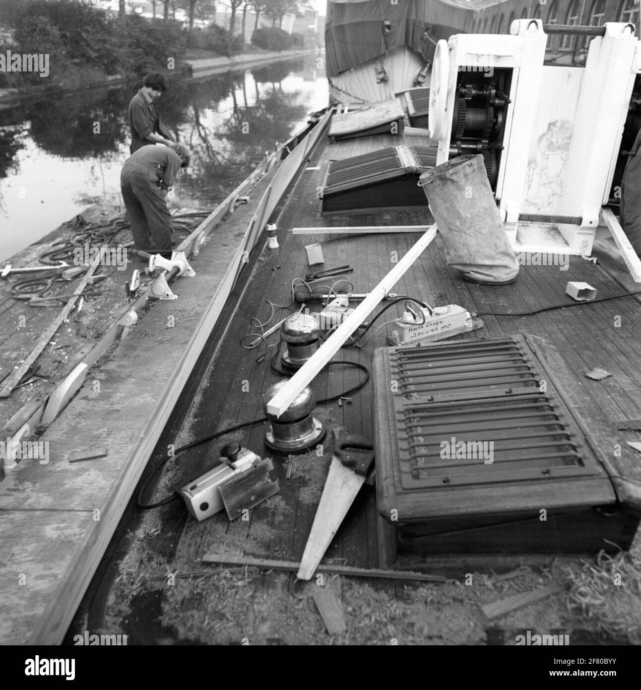 L'entretien du yacht royal (Lemster AAK) de Groene Draeck a eu lieu au début des années 1980 au Rijkswerf (RW) (et plus tard). Banque D'Images