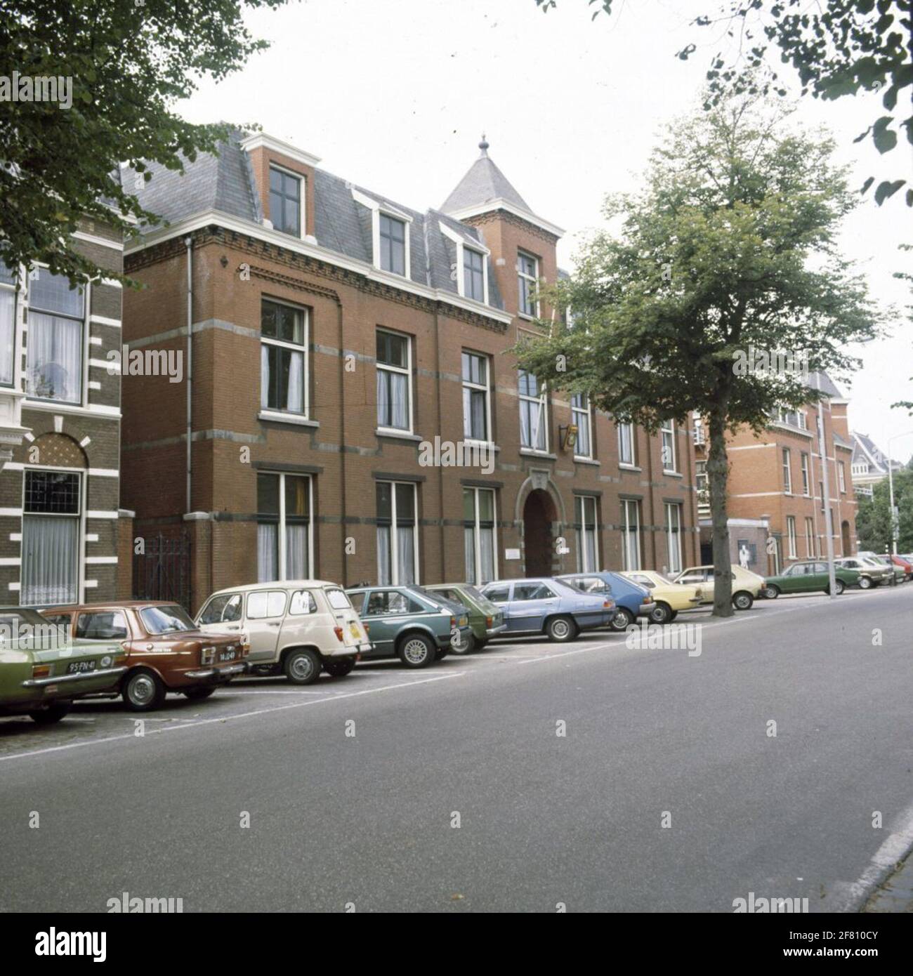 La construction du département d'histoire maritime du Marinestrand à Jan van Nassaustraat 112 à la Haye à la fin des années 1970. Banque D'Images
