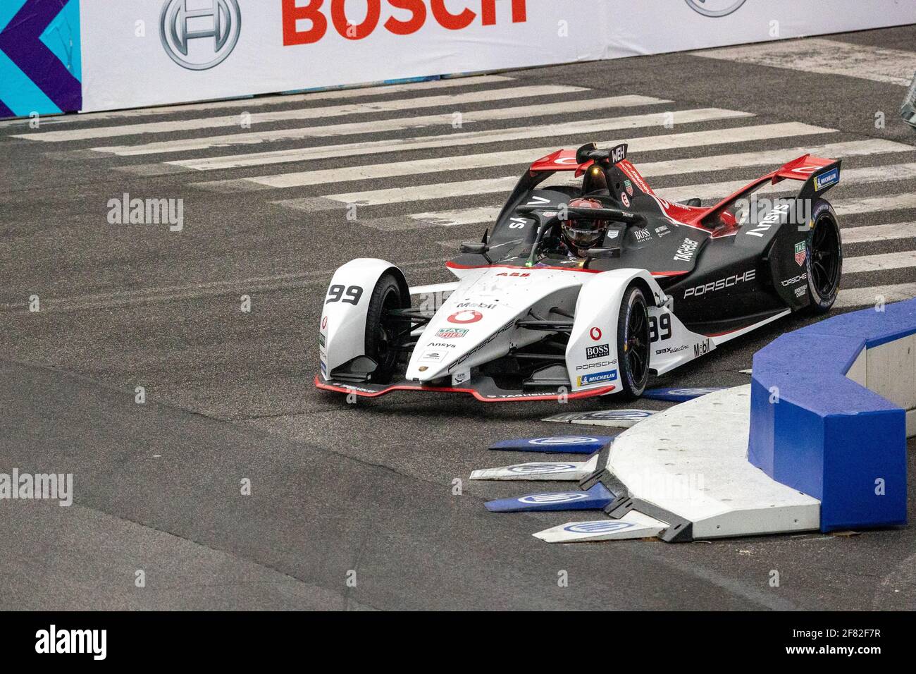 04/11/2021, Rome, Circuito di Roma, ABB Formule E WM Rome: Formation, # 99 Pascal Wehrlein (GER), Team Tag Heuer Porsche (Suisse/Croatie OUT) Banque D'Images