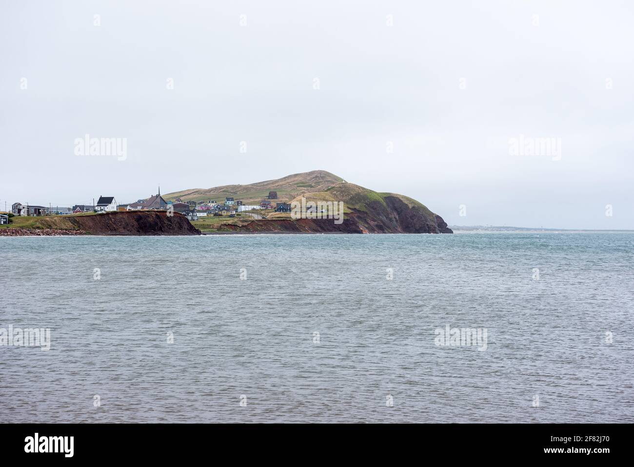 Journée nuageuse sur l'île de Havre Aubert des Îles-de-la-Madeleine. Banque D'Images
