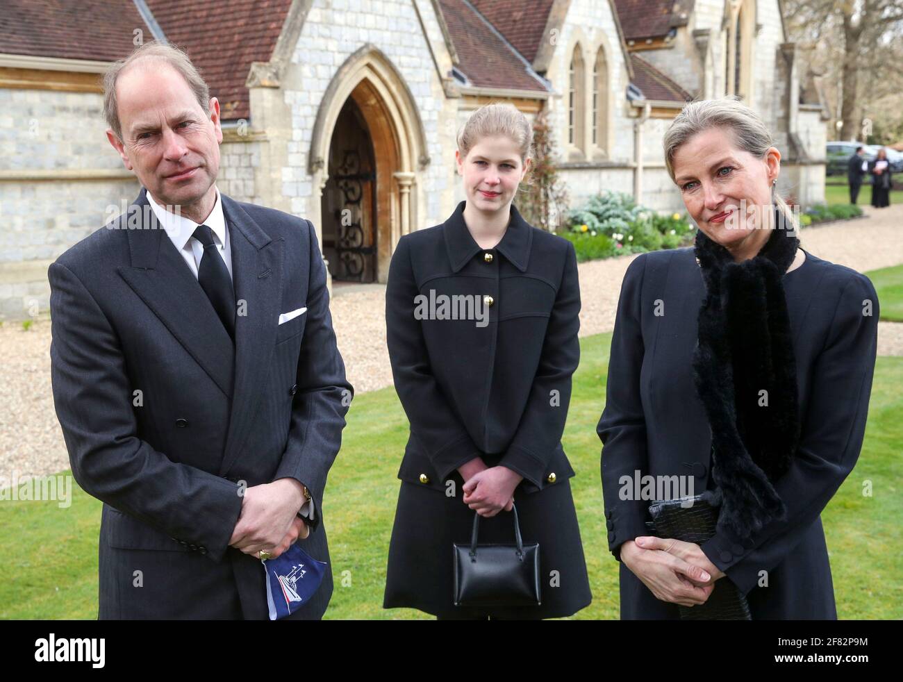 Le comte et la comtesse de Wessex, avec leur fille Lady Louise Windsor, lors d'une interview télévisée à la Chapelle royale des Saints, à Windsor, suite à l'annonce, le vendredi 9 avril, de la mort du duc d'Édimbourg à l'âge de 99 ans. Date de la photo: Dimanche 11 avril 2021. Banque D'Images