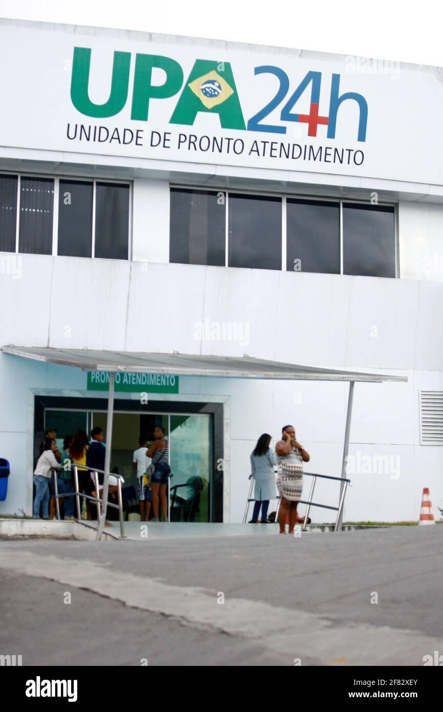 salvador, bahia / brésil - 8 septembre 2014 : façade de l'hôpital Alayde Costa dans le quartier de Santa Terezinha à Salvador. Le site fonctionne sous 24 heures Banque D'Images