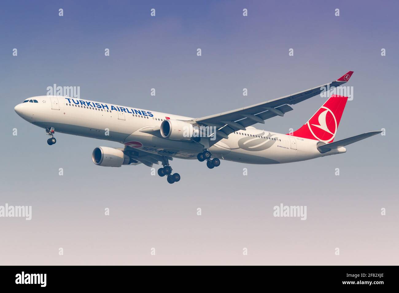Bangkok, Thaïlande – 24. Janvier 2018: Turkish Airlines Airbus A330 à l'aéroport Bangkok-Suvarnabhumi (BKK) en Thaïlande. Airbus est un fabricant d'avions Banque D'Images