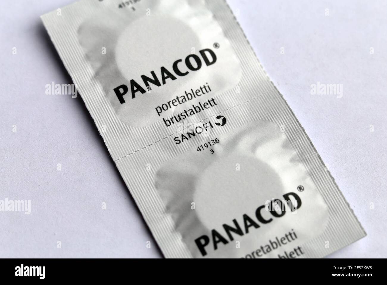 Panacod comprimés effervescents. Médicament analgésique sur ordonnance. Ce médicament analgésique est addictif et peut être abusé. Paracétamol et codéine. Banque D'Images