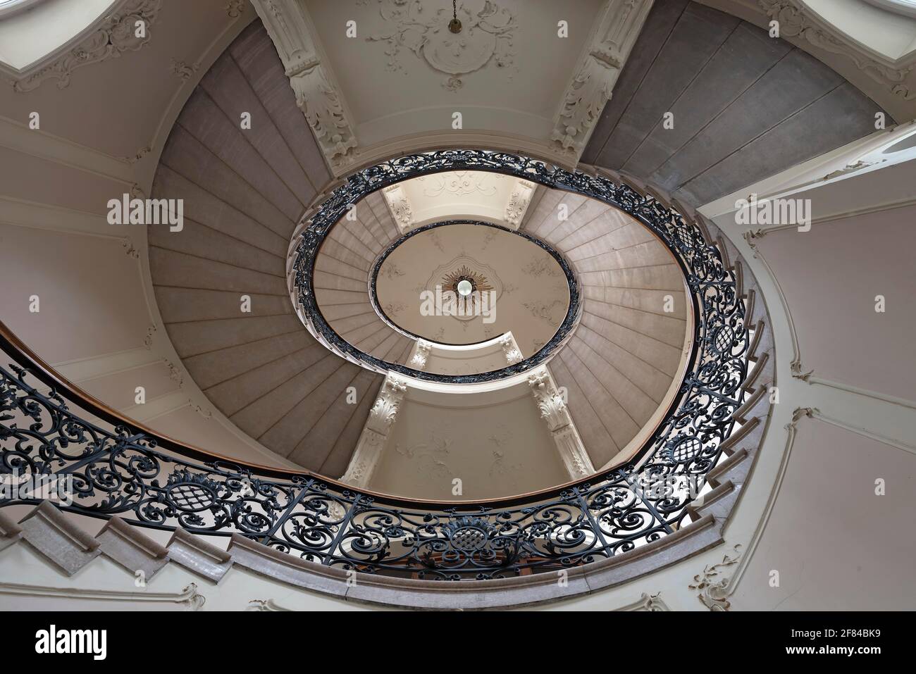 Escalier de l'ancienne villa privée Kohn, construite en 1897, Nuremberg, moyenne-Franconie, Bavière, Allemagne Banque D'Images