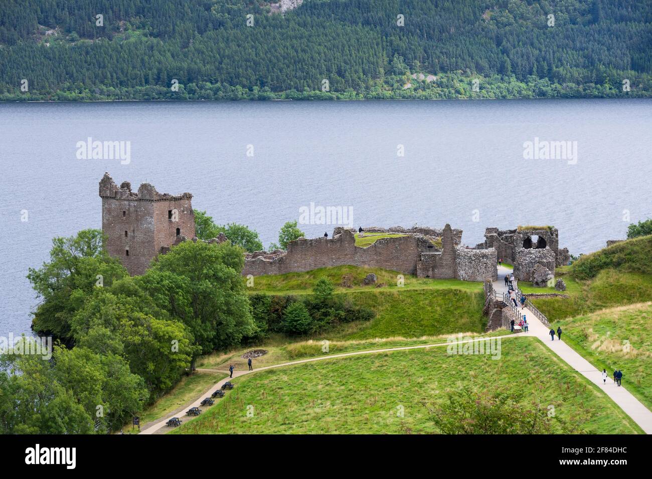 Ruine Schloss Urquhart, Château d'Urquhart, Am See Loch Ness BEI Drumnadrochit, Schottisches Hochland, Schottland, GROSSBRITANNIEN Banque D'Images