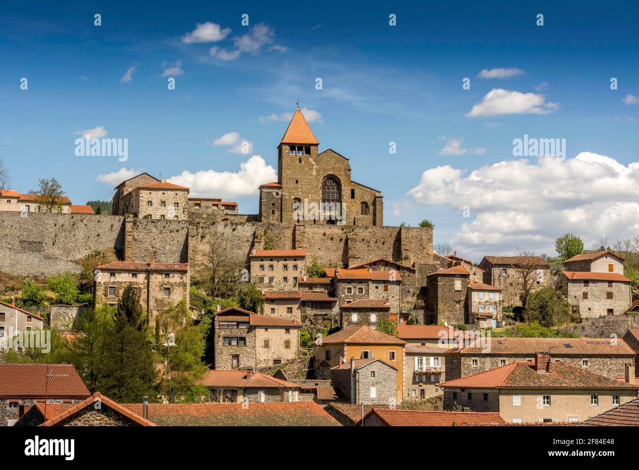 Village de Chanteuges dans la région du Haut-Allier, département de la haute Loire, Auvergne, France Banque D'Images