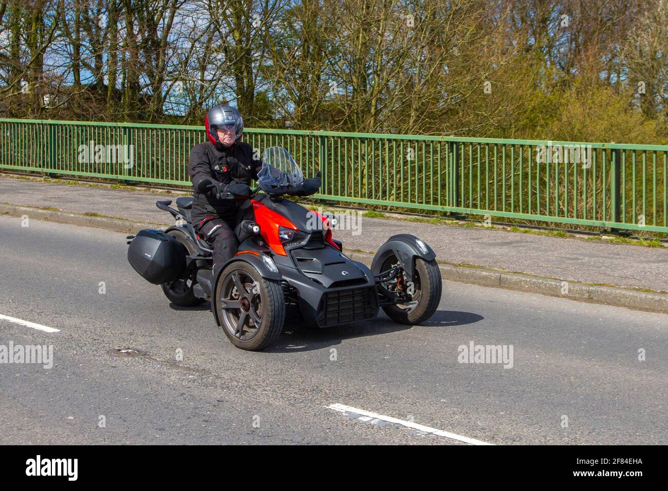 2019 CAN-Am Ryker 600 Ace 600 cc trike essence; 3 moto sur roues, Trike 3 roues, conception de moto, conception de vélo, Trikes personnalisés, tricycle motorisé, tricycle drôles-arrière, ou tricycle à trois roues UK Banque D'Images