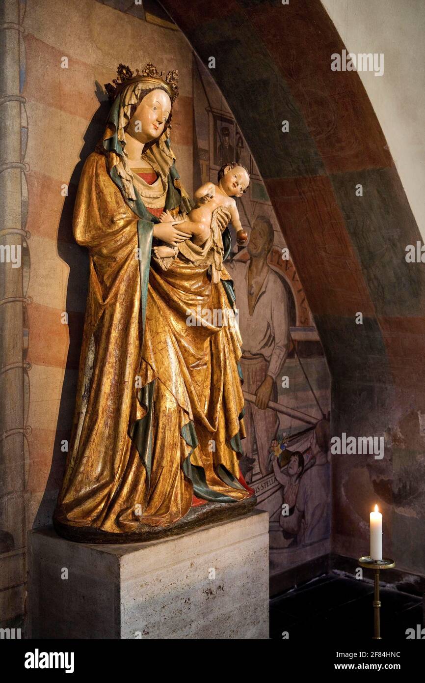 Schiffermadonna devant un tableau de Peter Hecker, St. Maria à Lyskirchen, Cologne, Rhénanie-du-Nord-Westphalie, Allemagne Banque D'Images