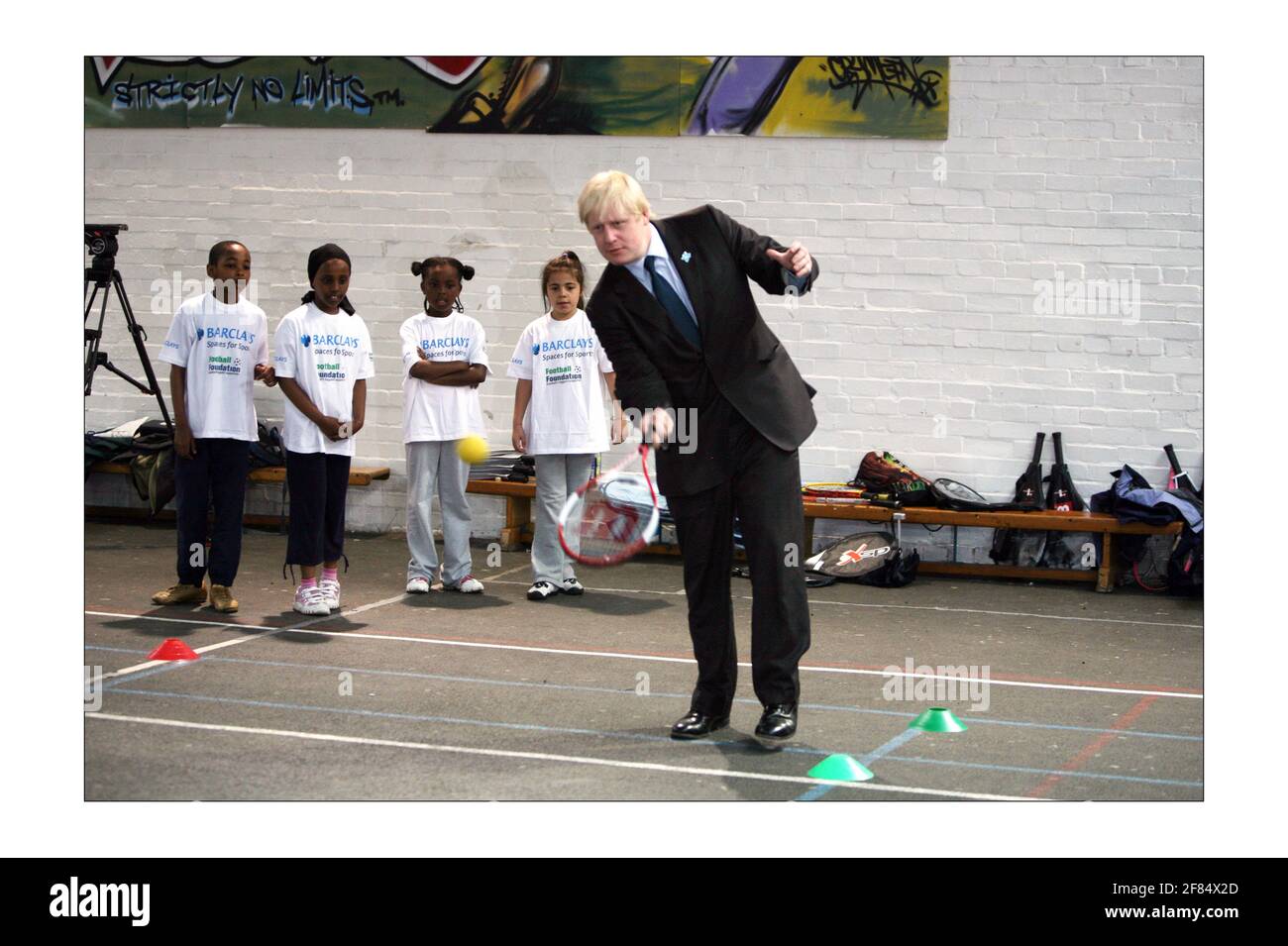 école des tribunaux Banque d'images détourées Alamy