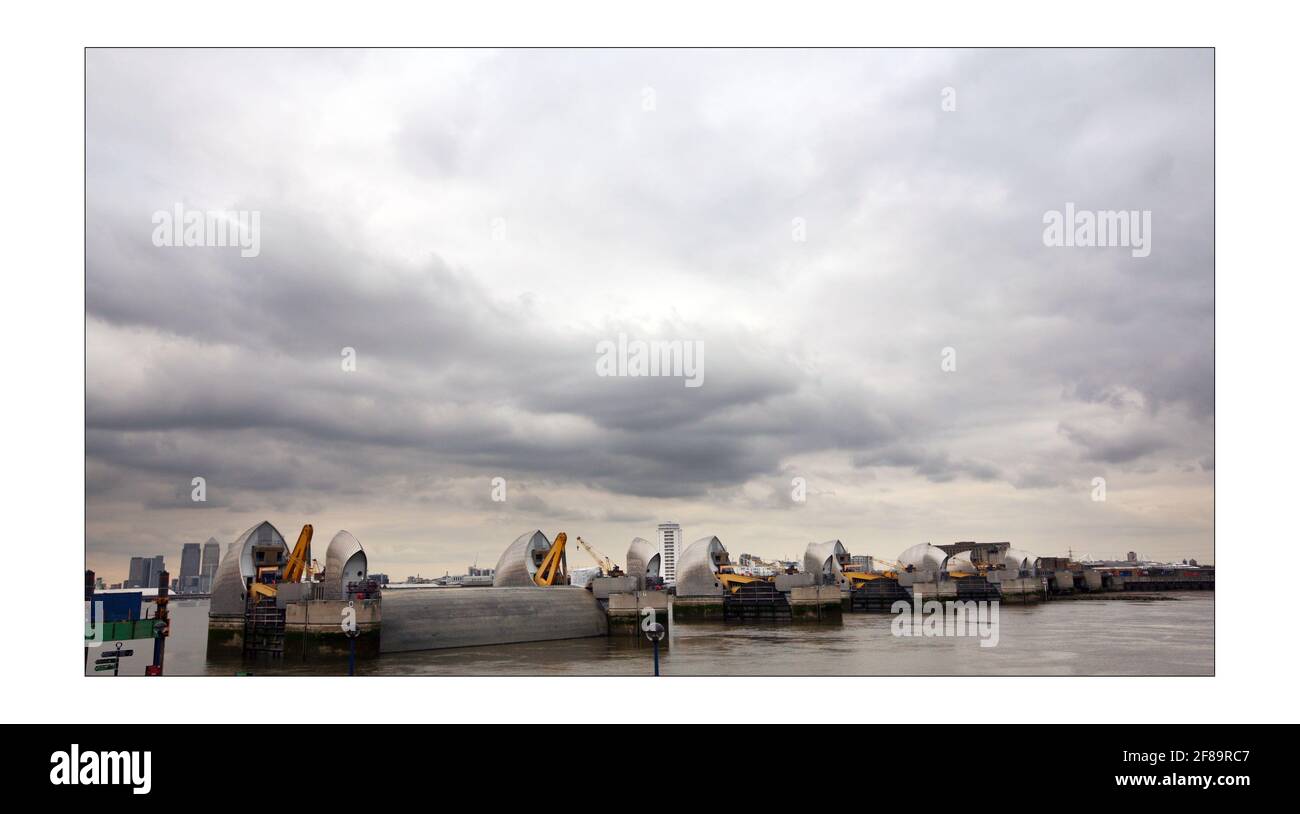 Pour éviter une vague de panique comme film de catastrophe Écrans d'inondation au cours de mars 2008, la presse a reçu un Visite de la barrière de la Tamise qui protégera Londres Inondations au cours des 100 prochaines années.photo de David Sandison le Indépendant Banque D'Images