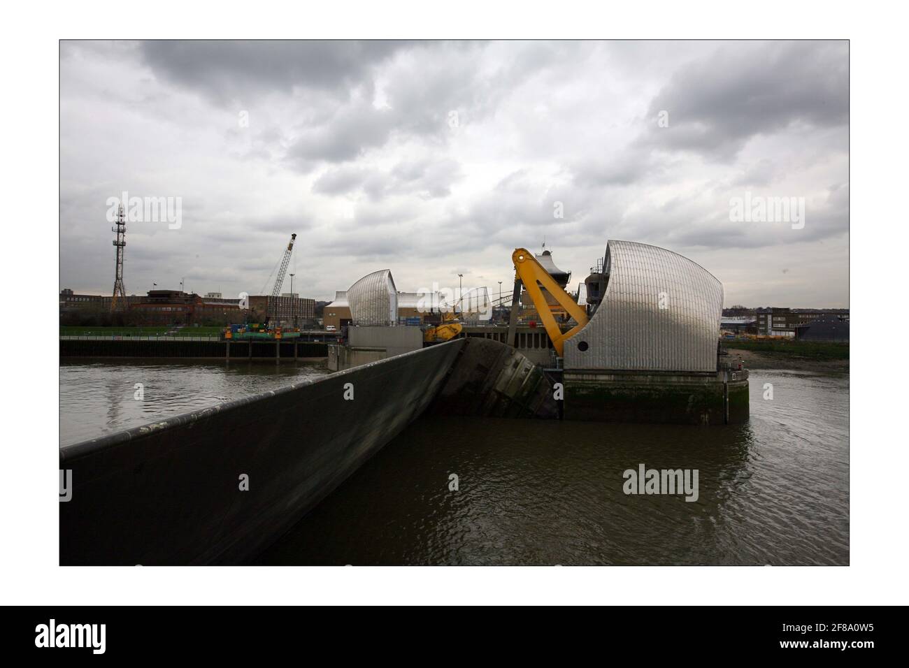 Pour éviter une vague de panique comme film de catastrophe Écrans d'inondation au cours de mars 2008, la presse a reçu un Visite de la barrière de la Tamise qui protégera Londres Inondations au cours des 100 prochaines années.photo de David Sandison le Indépendant Banque D'Images