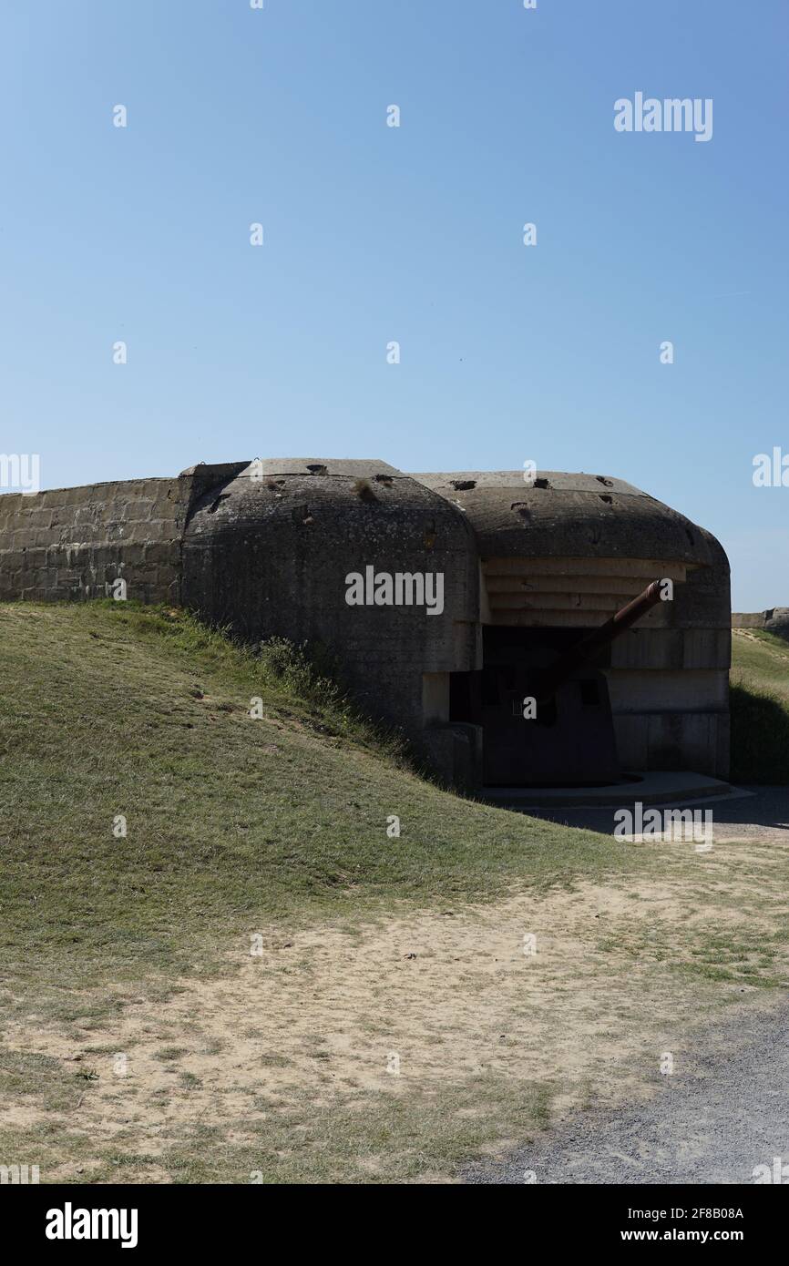 Batterie de Longues-sur-Mer - une batterie d'artillerie allemande de la  Seconde Guerre mondiale Photo Stock - Alamy