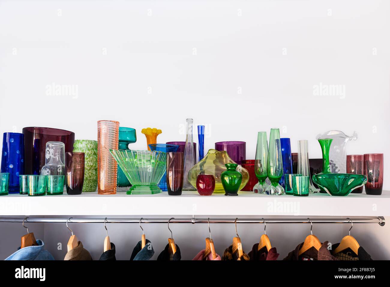 La collection de verre crée un affichage comme un bijou. Banque D'Images
