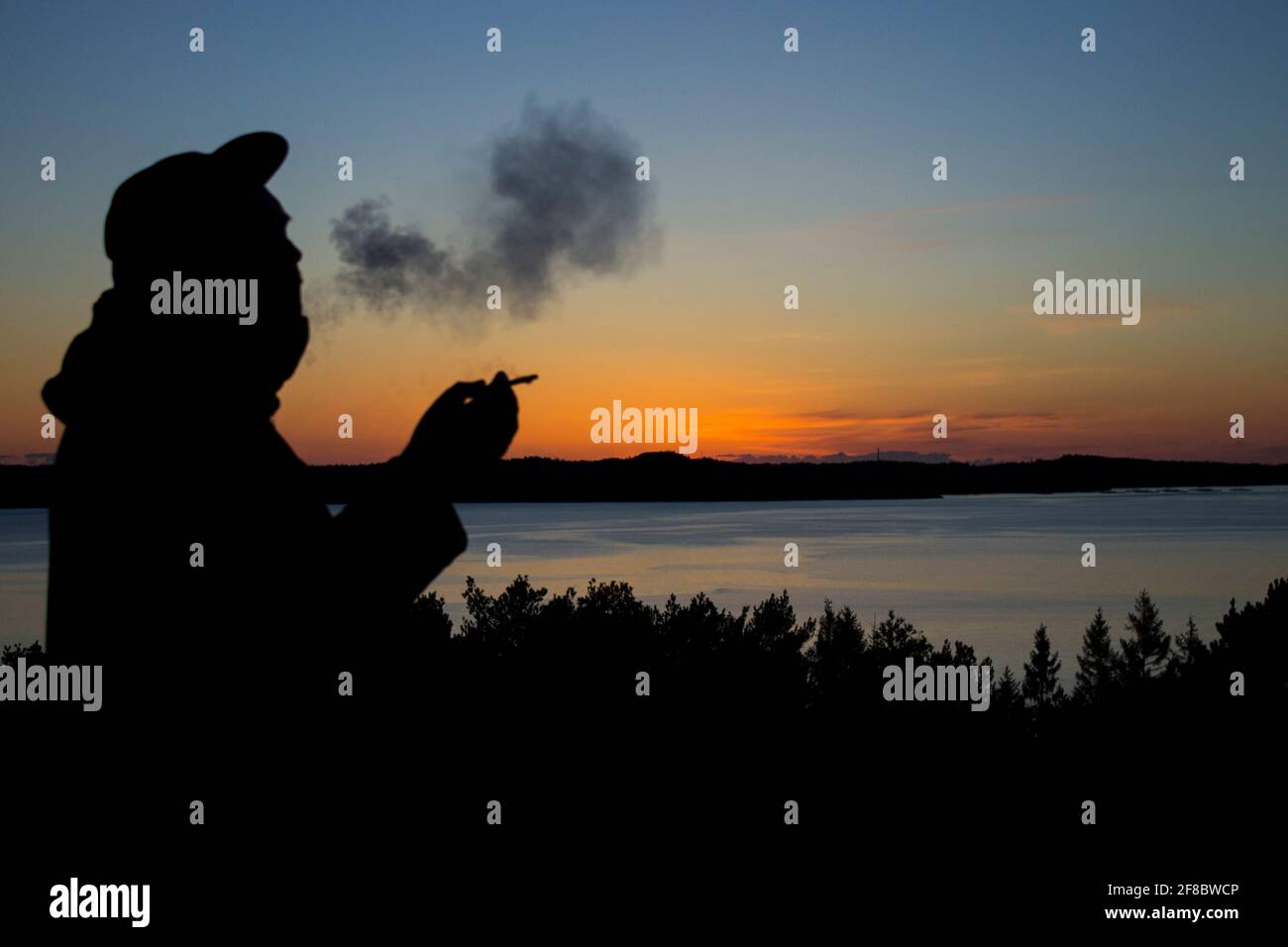 Photo De Profil Homme Banque D Image Et Photos Alamy Photo De Profil Homme Banque D Image Et Photos Alamy