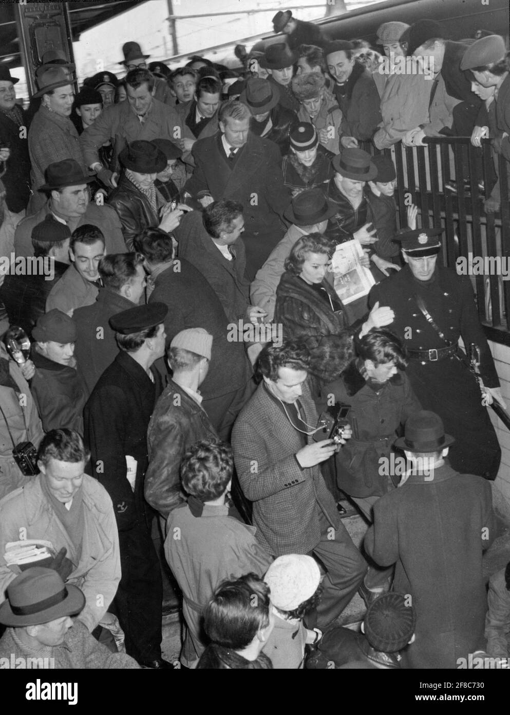 L'actrice italienne Sophia Loren visite Stockholm, Suède, le 05 décembre 1955. Photo: DN / TT / code 192 Banque D'Images