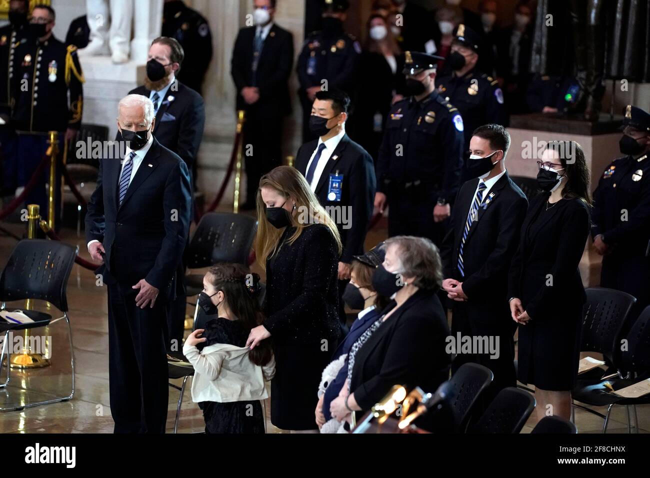 Président Joe Biden. Scènes de la cérémonie de mensonge en l'honneur de l'officier de police du Capitole des États-Unis William “Billy” Evans sur Capitol Hill à Washington, le mardi 13 avril 2021. (Photo par AMR Alfiky/Pool/Sipa USA) Banque D'Images