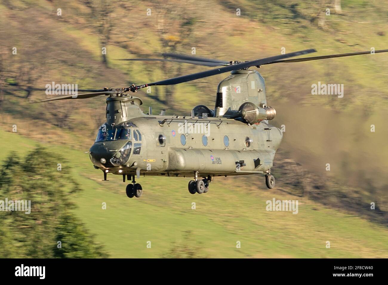 Chinook bas niveau, boucle Mach. Banque D'Images