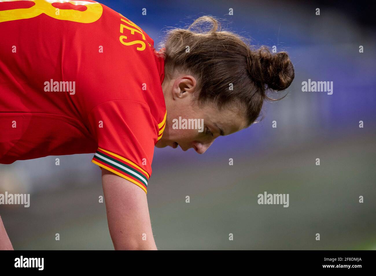 Cardiff, pays de Galles, Royaume-Uni. 13 avril 2021. Angharad James du pays de Galles lors du match international amical entre Wales Women et Denmark Women au Cardiff City Stadium. Crédit : Mark Hawkins/Alay Live News Banque D'Images